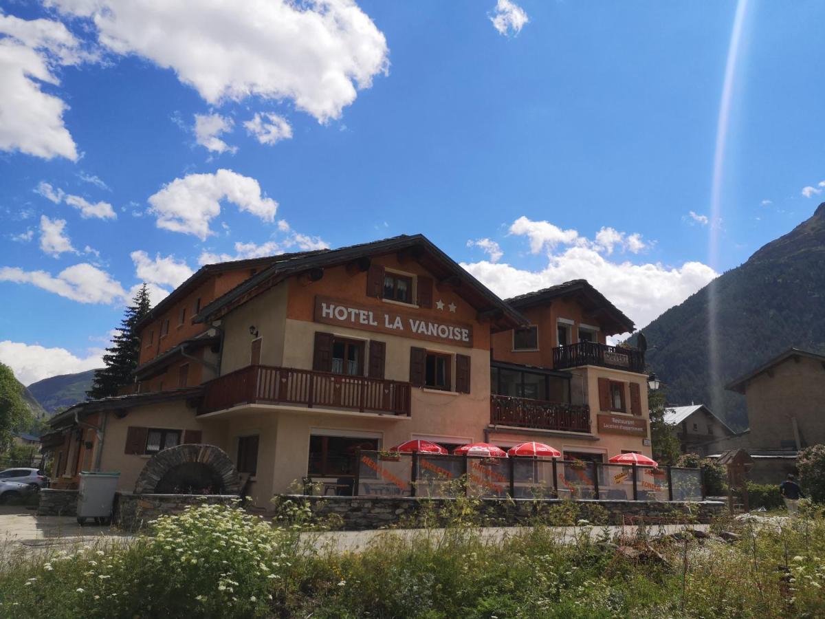 Hotel La Vanoise Bessans Esterno foto