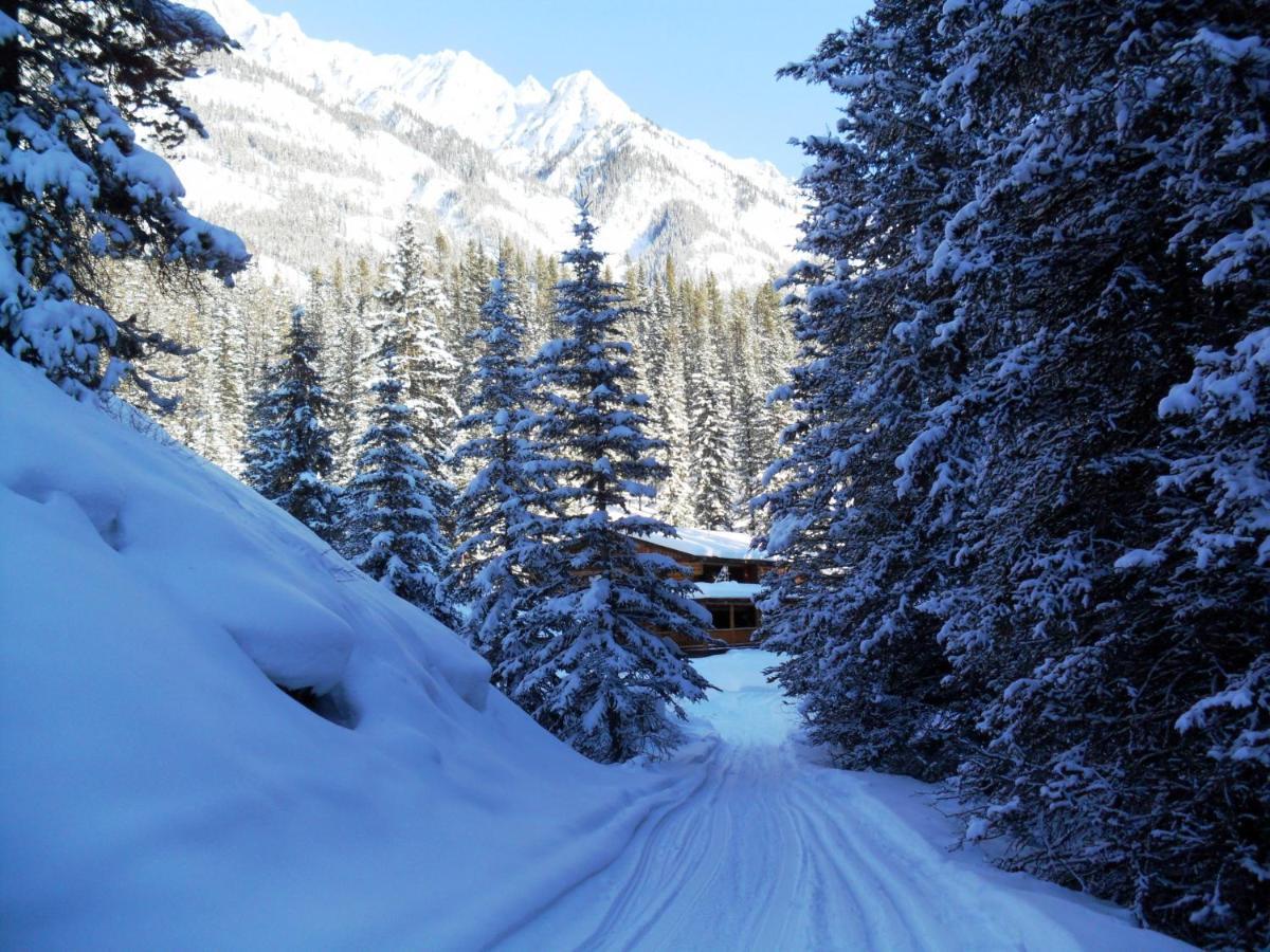 Hotel La Vanoise Bessans Esterno foto