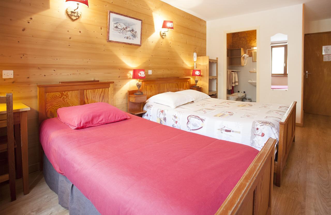 Hotel La Vanoise Bessans Esterno foto