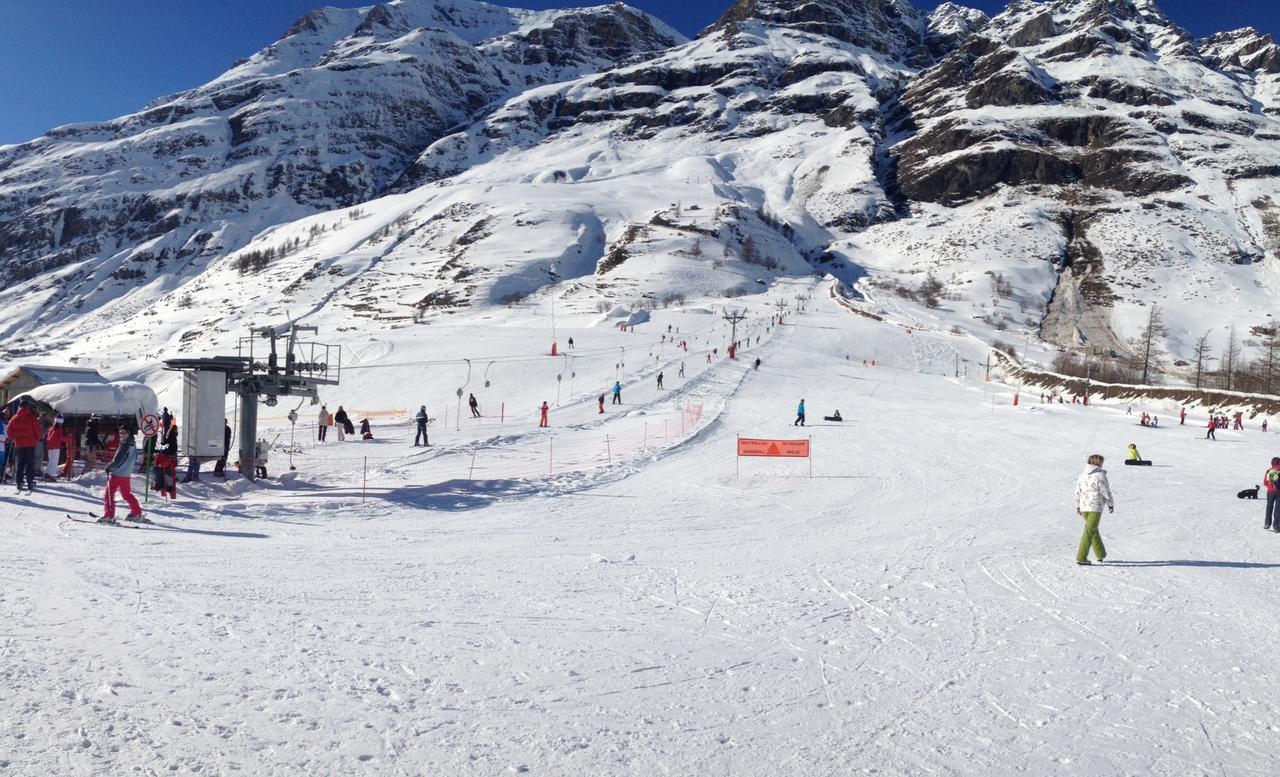 Hotel La Vanoise Bessans Esterno foto